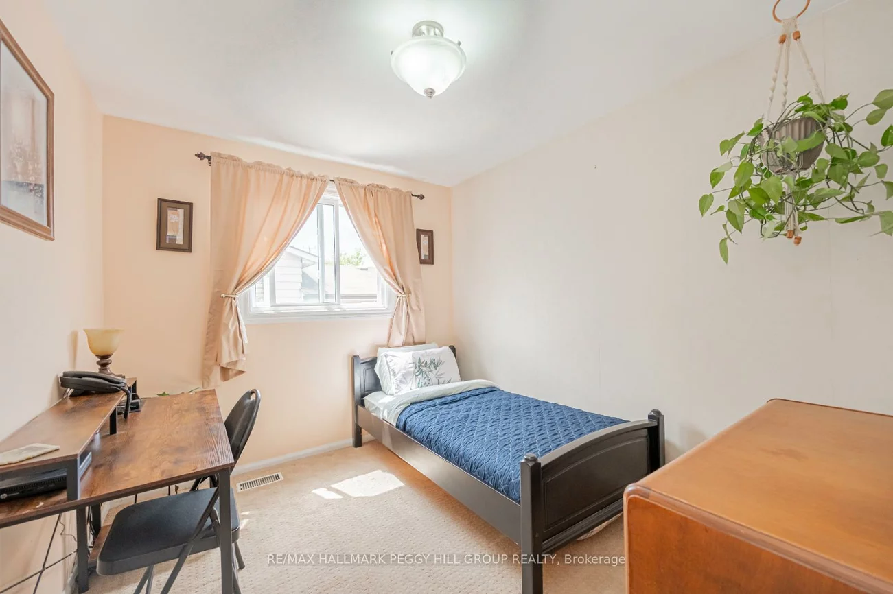 17A, Cundles, Cundles East, Barrie