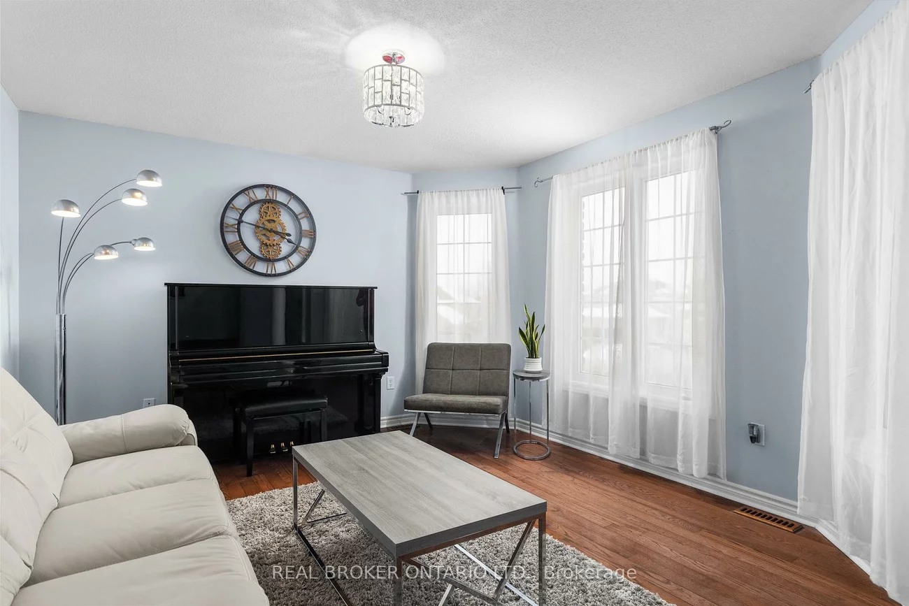 31, Bell, Ardagh, Barrie