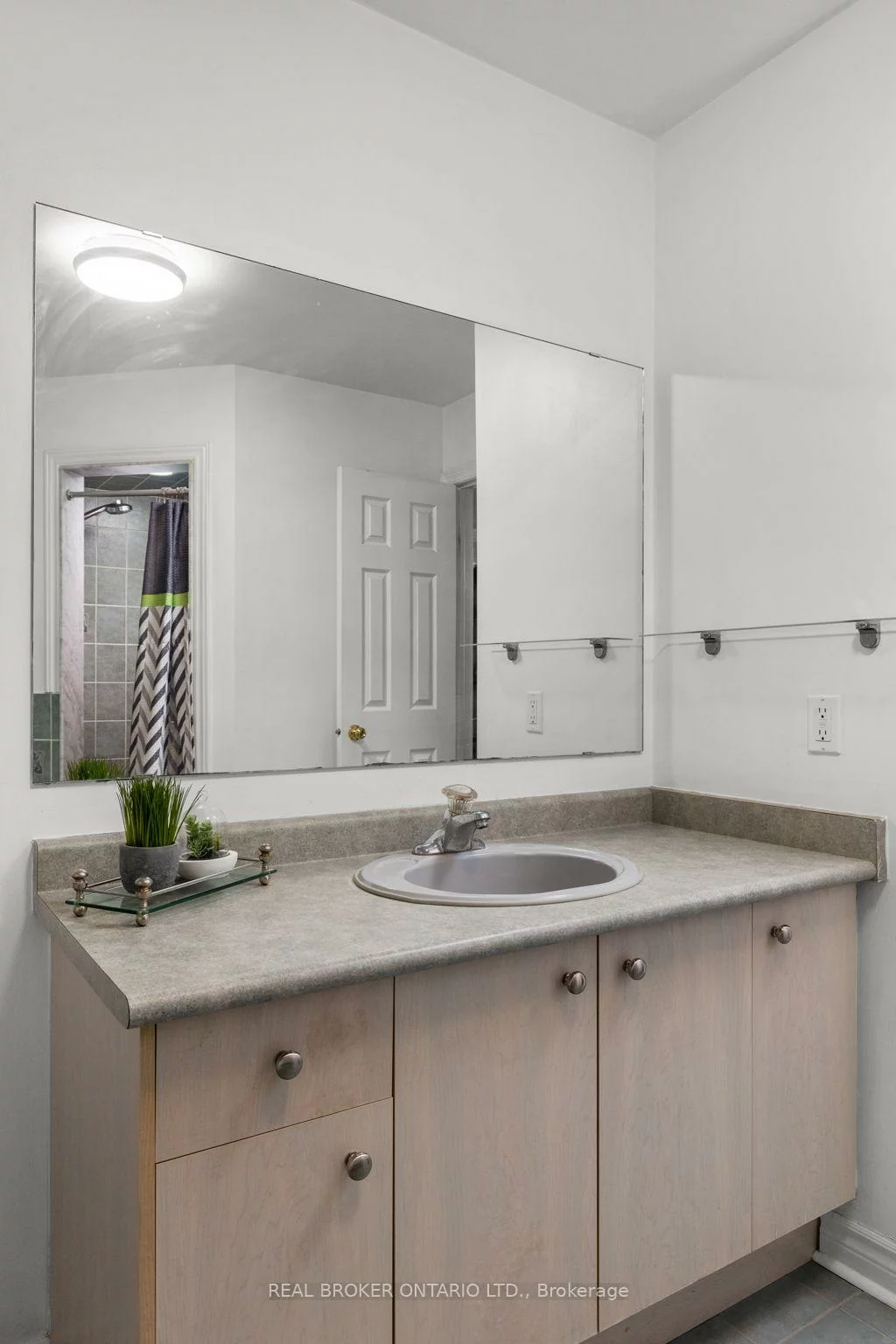 31, Bell, Ardagh, Barrie