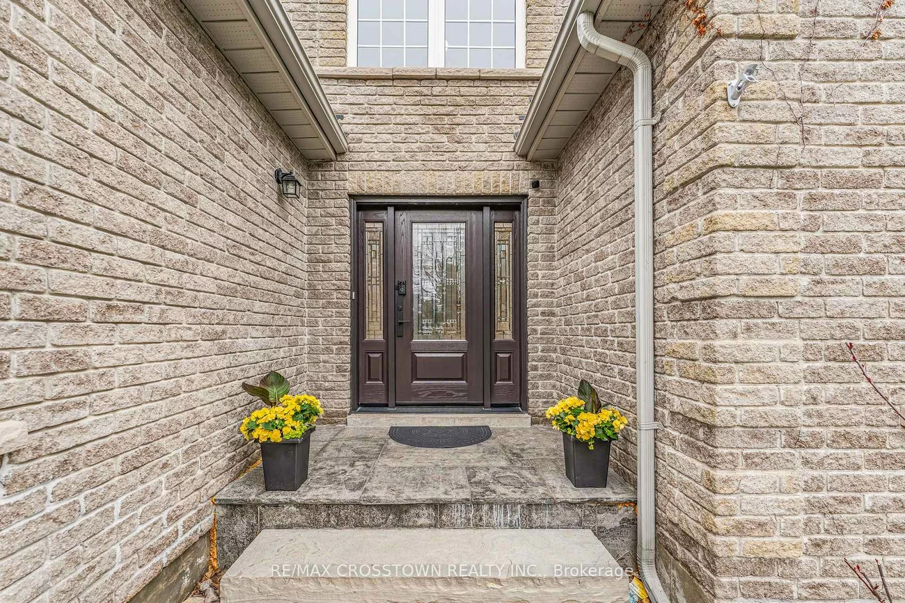 24, Windsor, Innis-Shore, Barrie