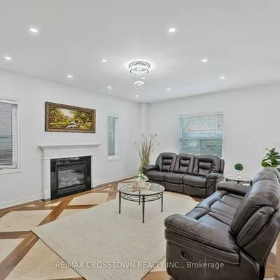 24, Windsor, Innis-Shore, Barrie