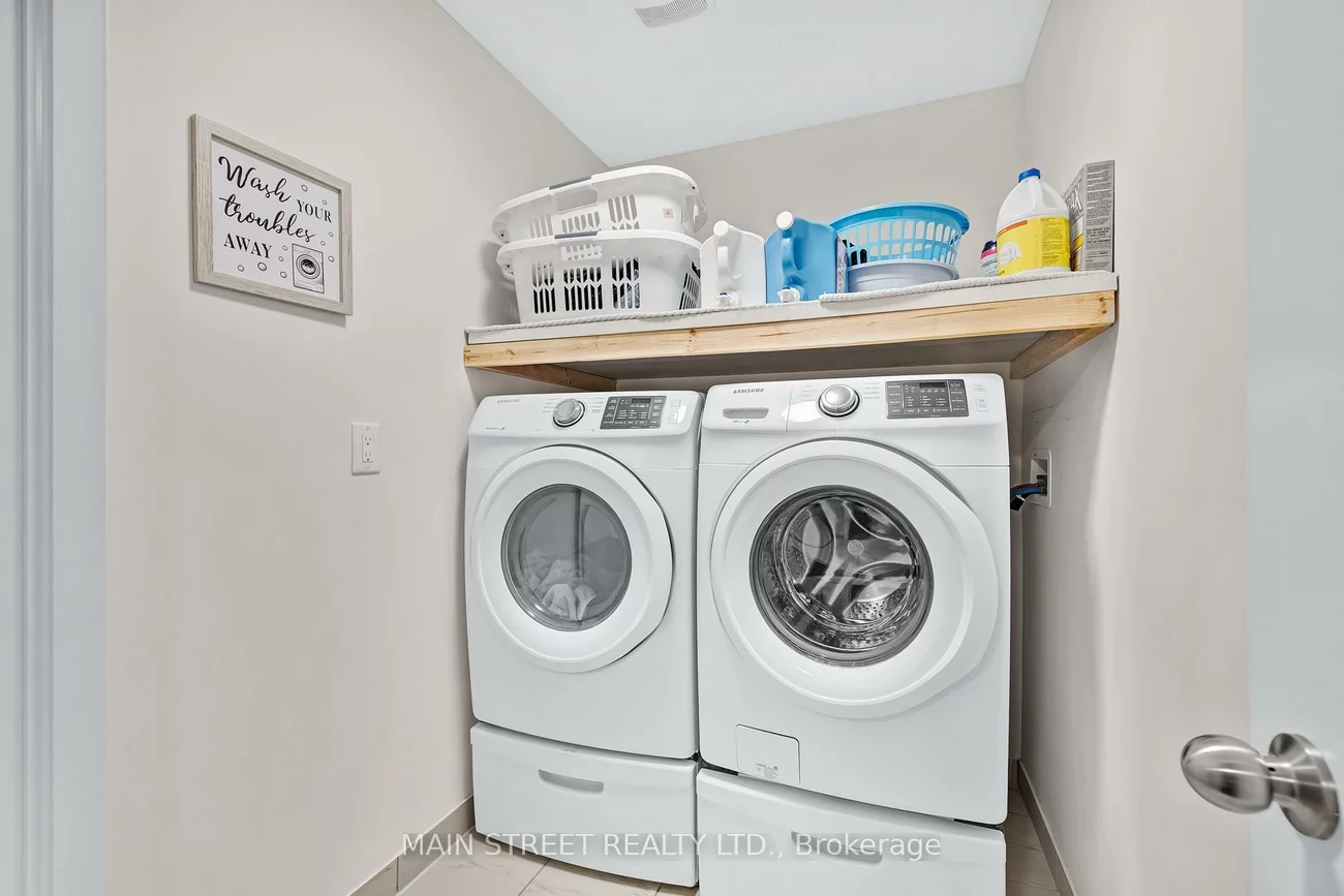 7, Bedford Estates, Bayshore, Barrie