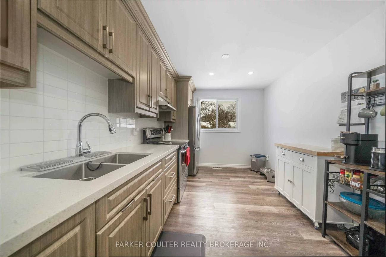 24, Heath, Cundles East, Barrie
