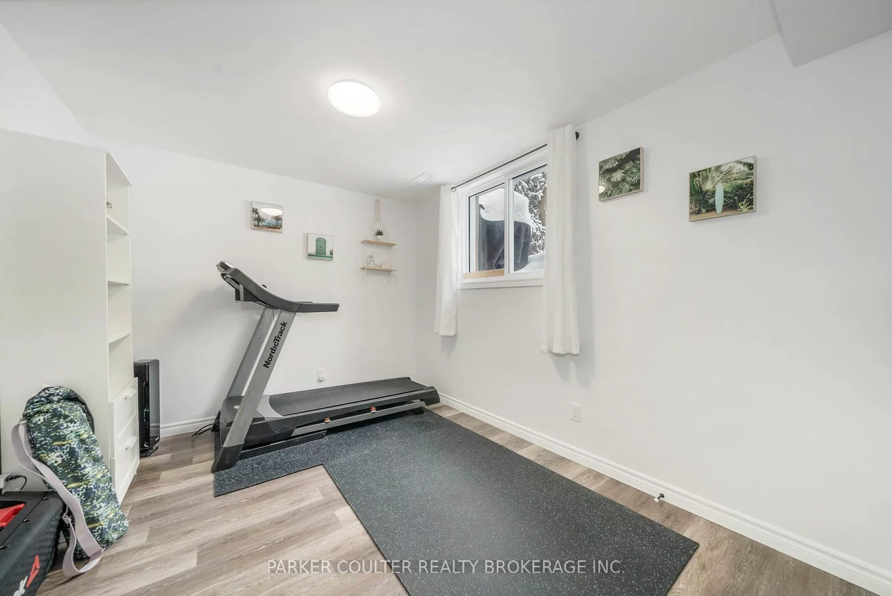 24, Heath, Cundles East, Barrie