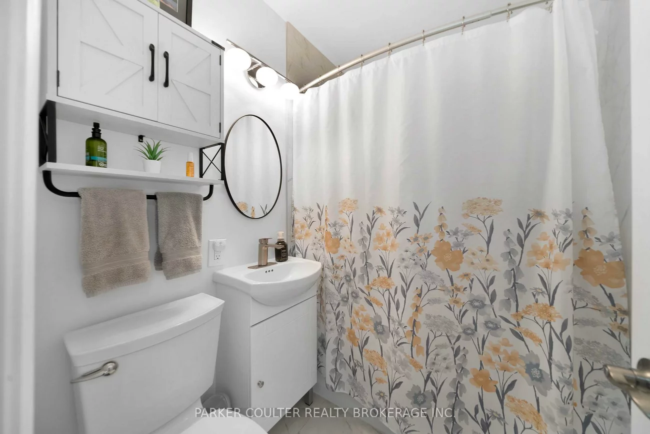 24, Heath, Cundles East, Barrie