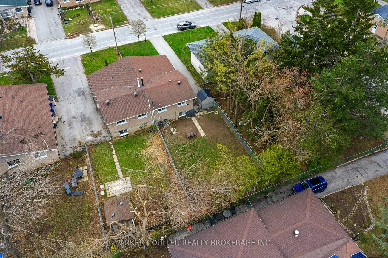 24, Heath, Cundles East, Barrie