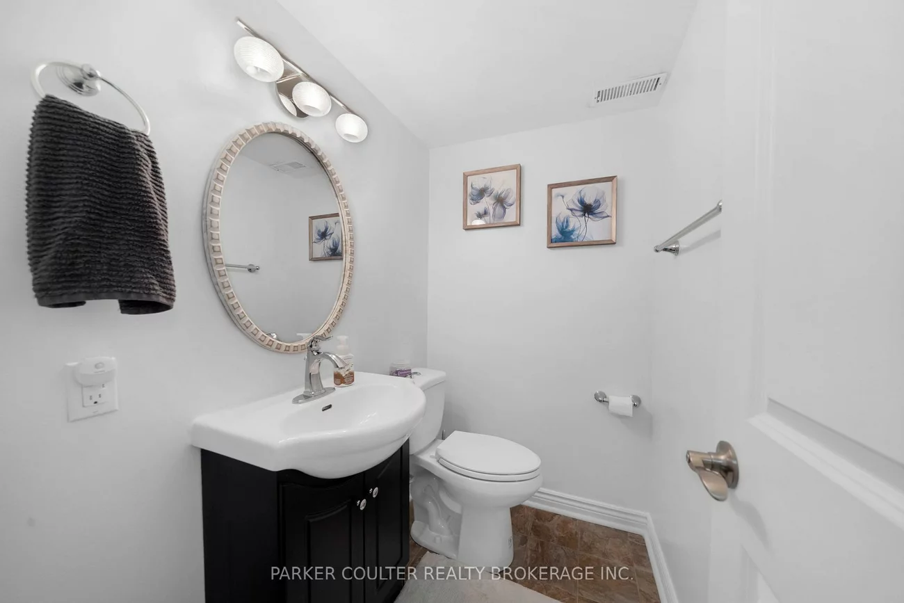 24, Heath, Cundles East, Barrie