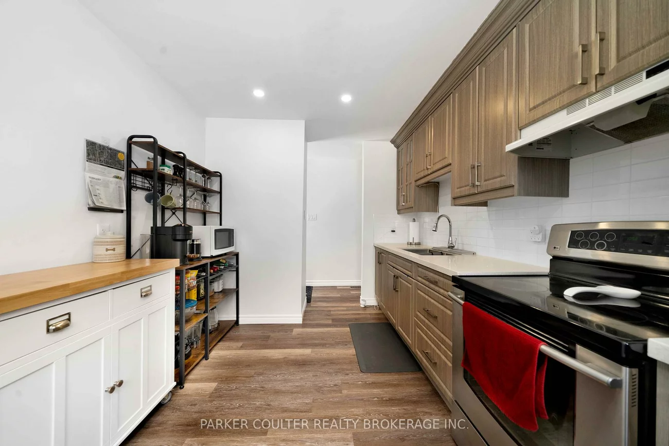 24, Heath, Cundles East, Barrie