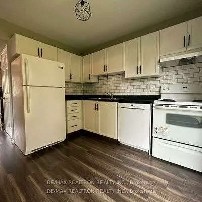 39, Copeman, Painswick North, Barrie
