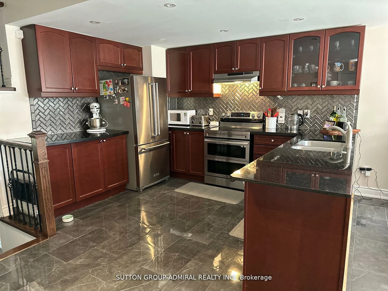 315, Nelson, Grove East, Barrie