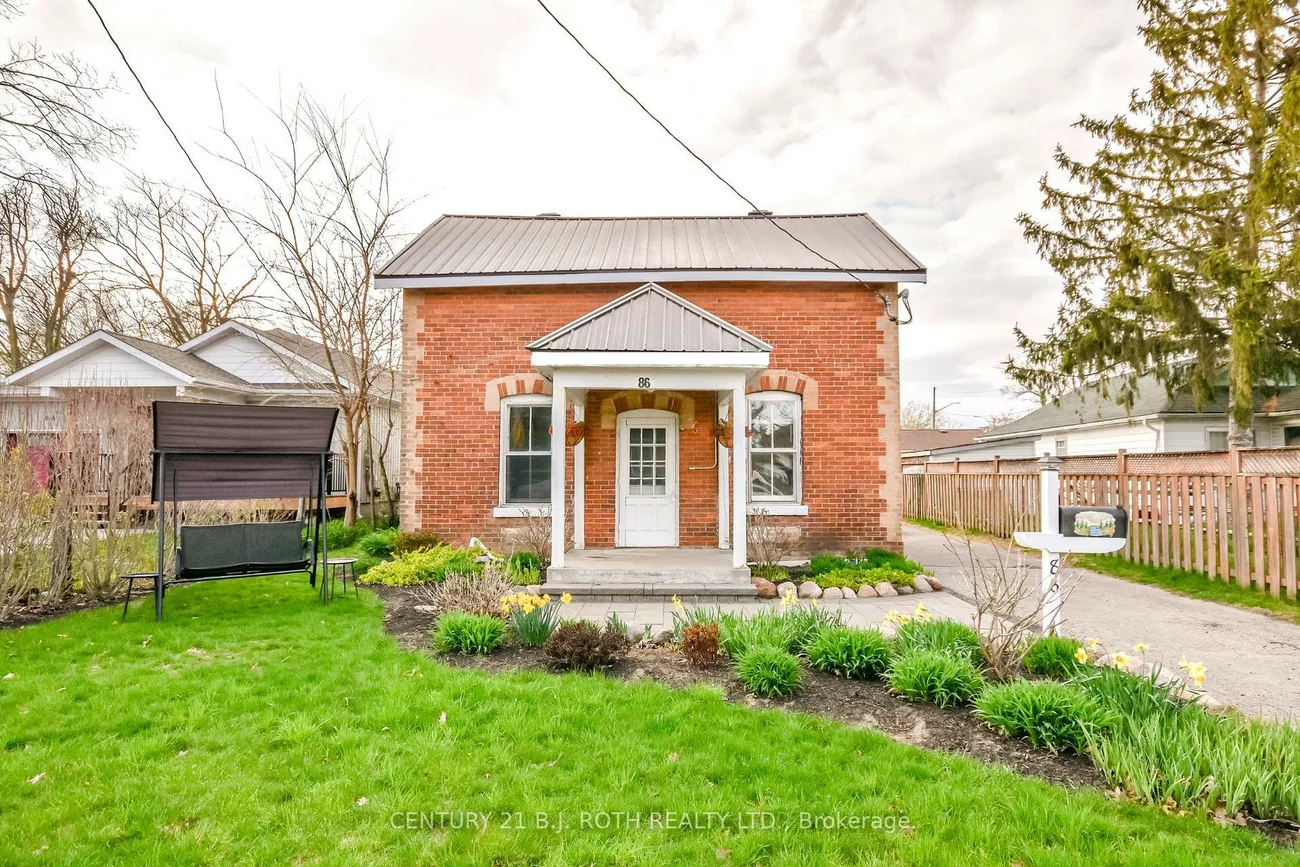 86, Henry, Queen's Park, Barrie