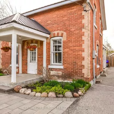 86, Henry, Queen's Park, Barrie