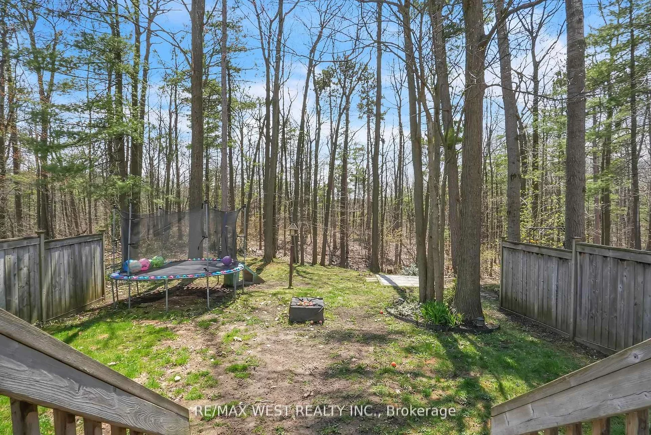 55, Burns, Letitia Heights, Barrie