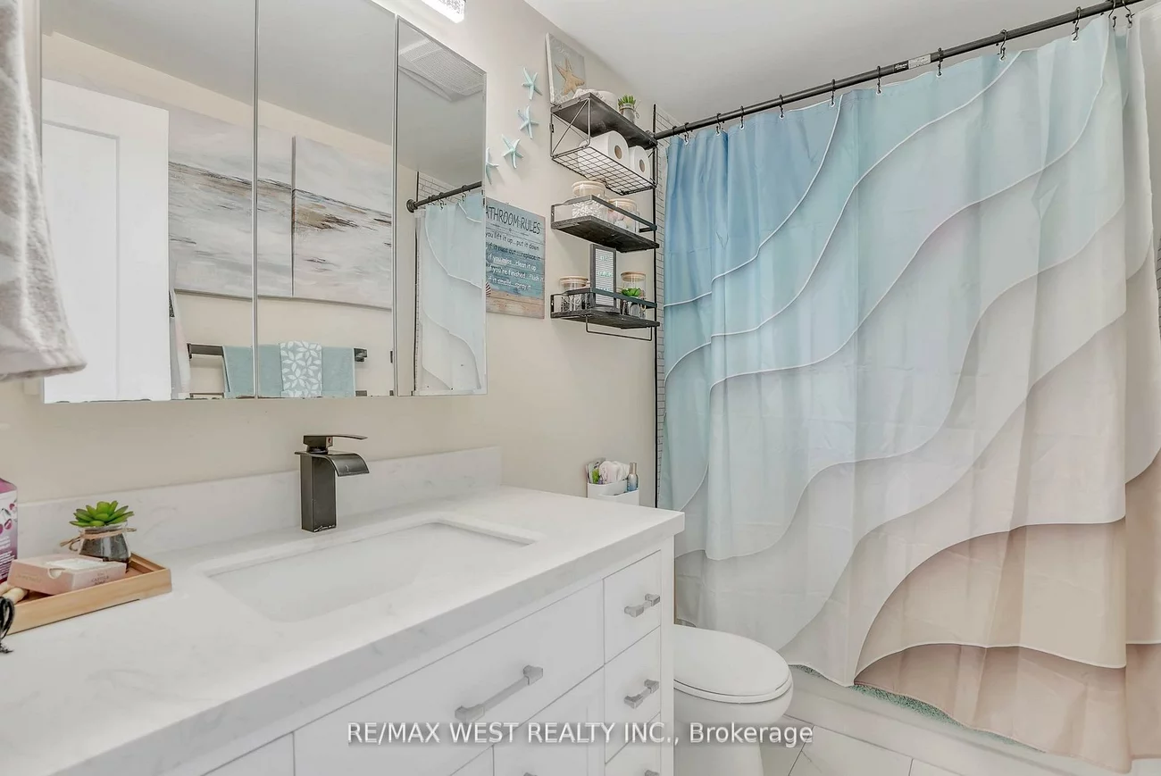 55, Burns, Letitia Heights, Barrie