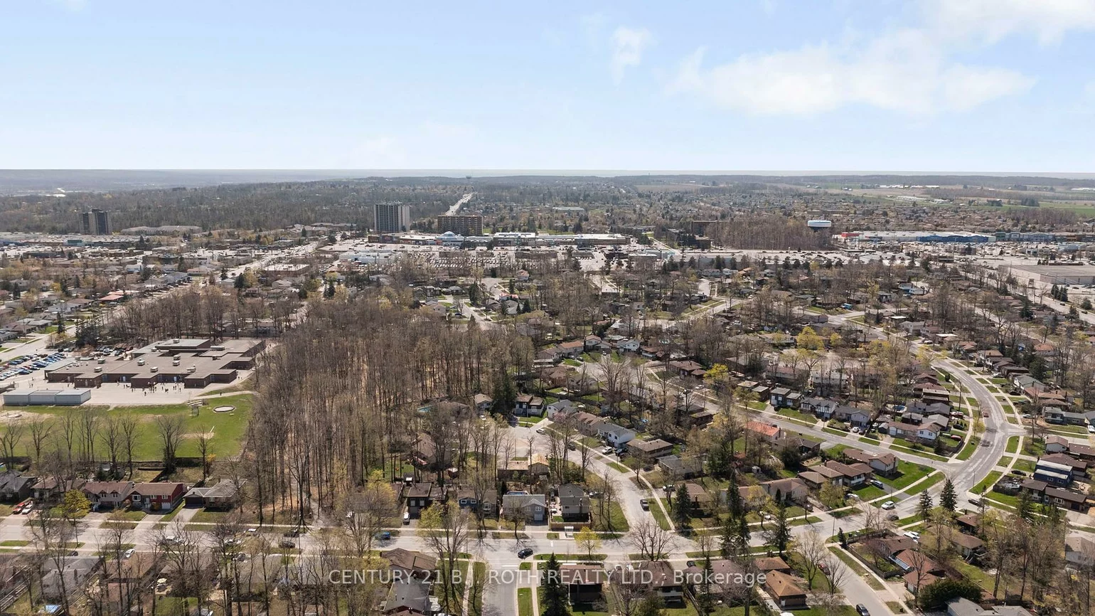 117, SPRINGDALE, Cundles East, Barrie