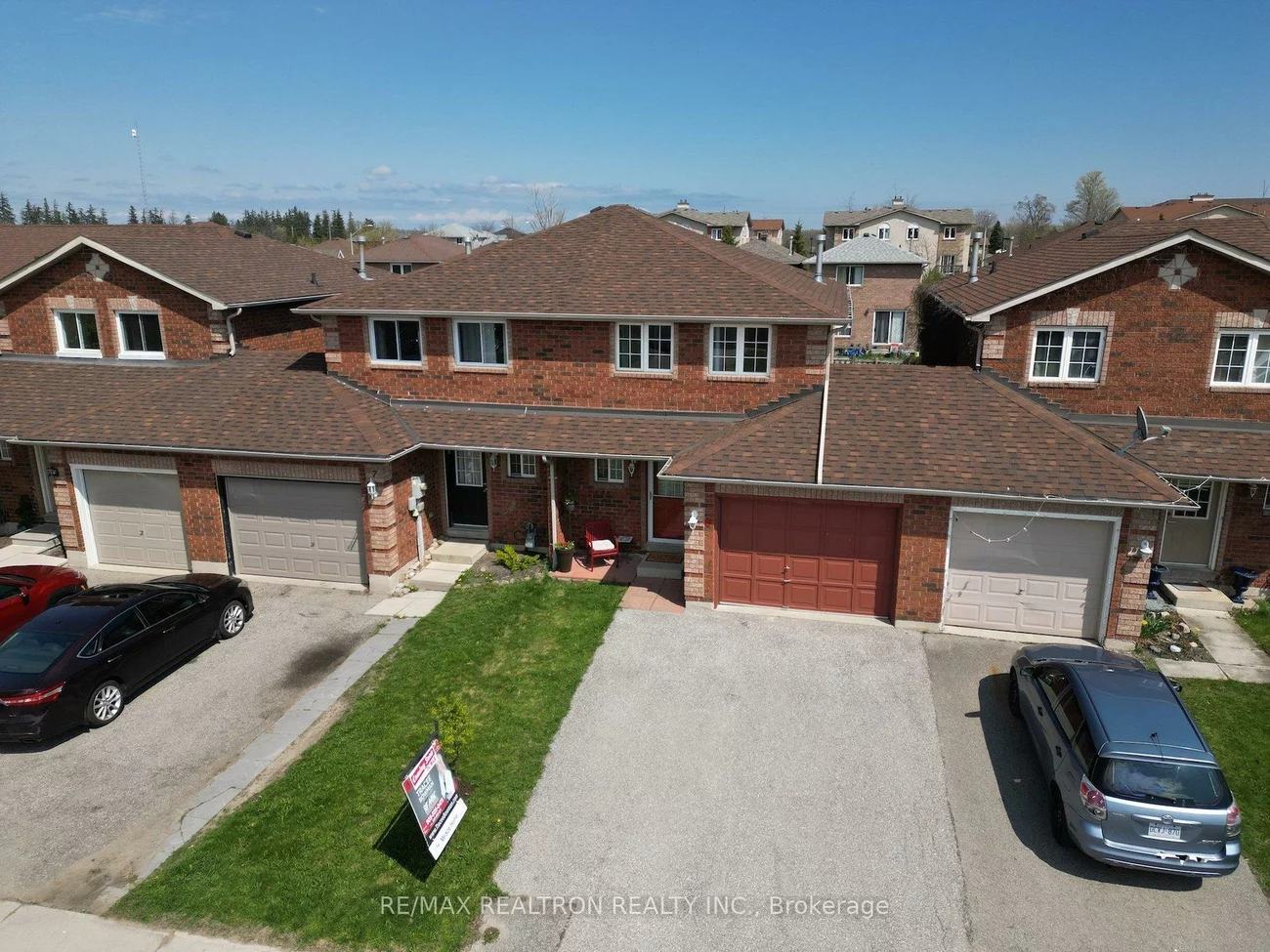 9, Epsom, Georgian Drive, Barrie