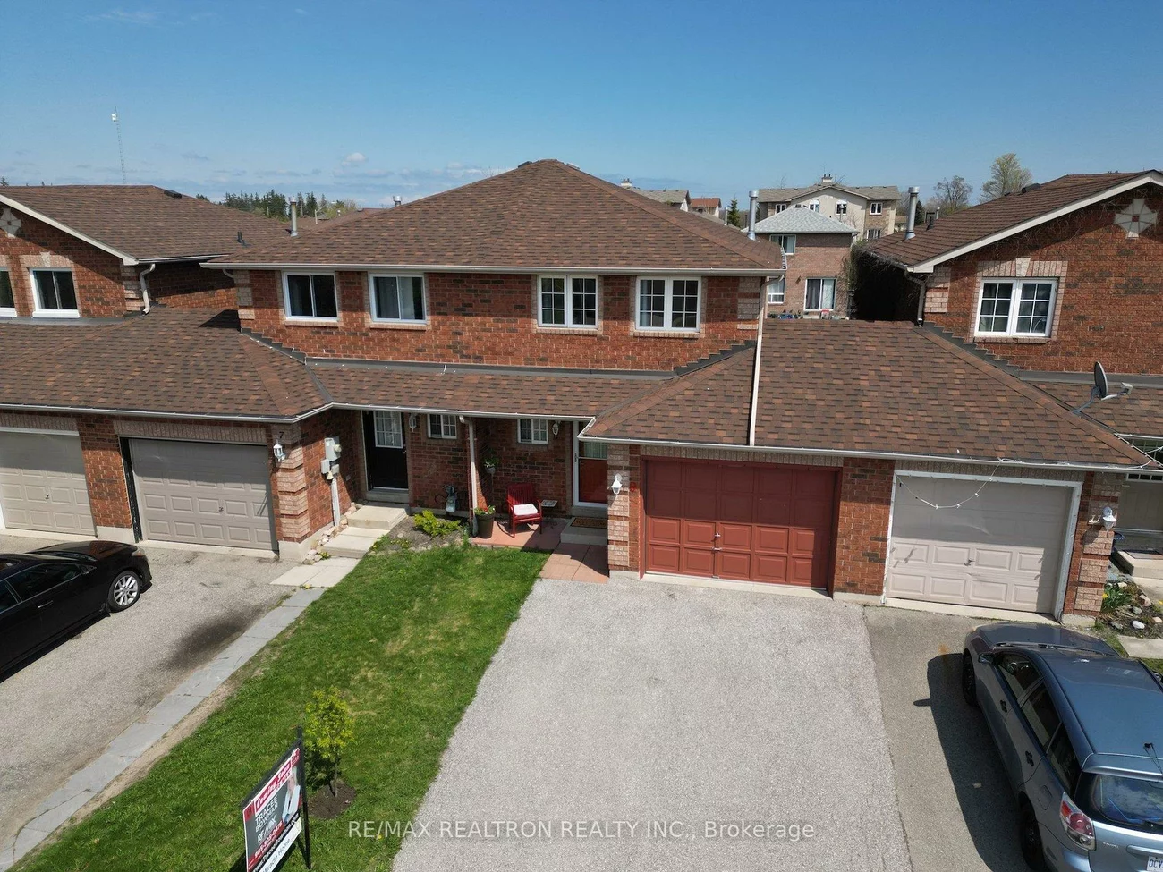 9, Epsom, Georgian Drive, Barrie