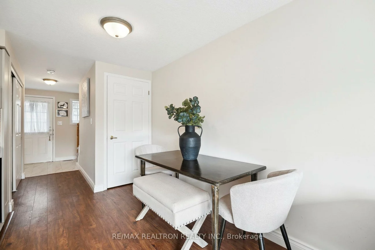 9, Epsom, Georgian Drive, Barrie