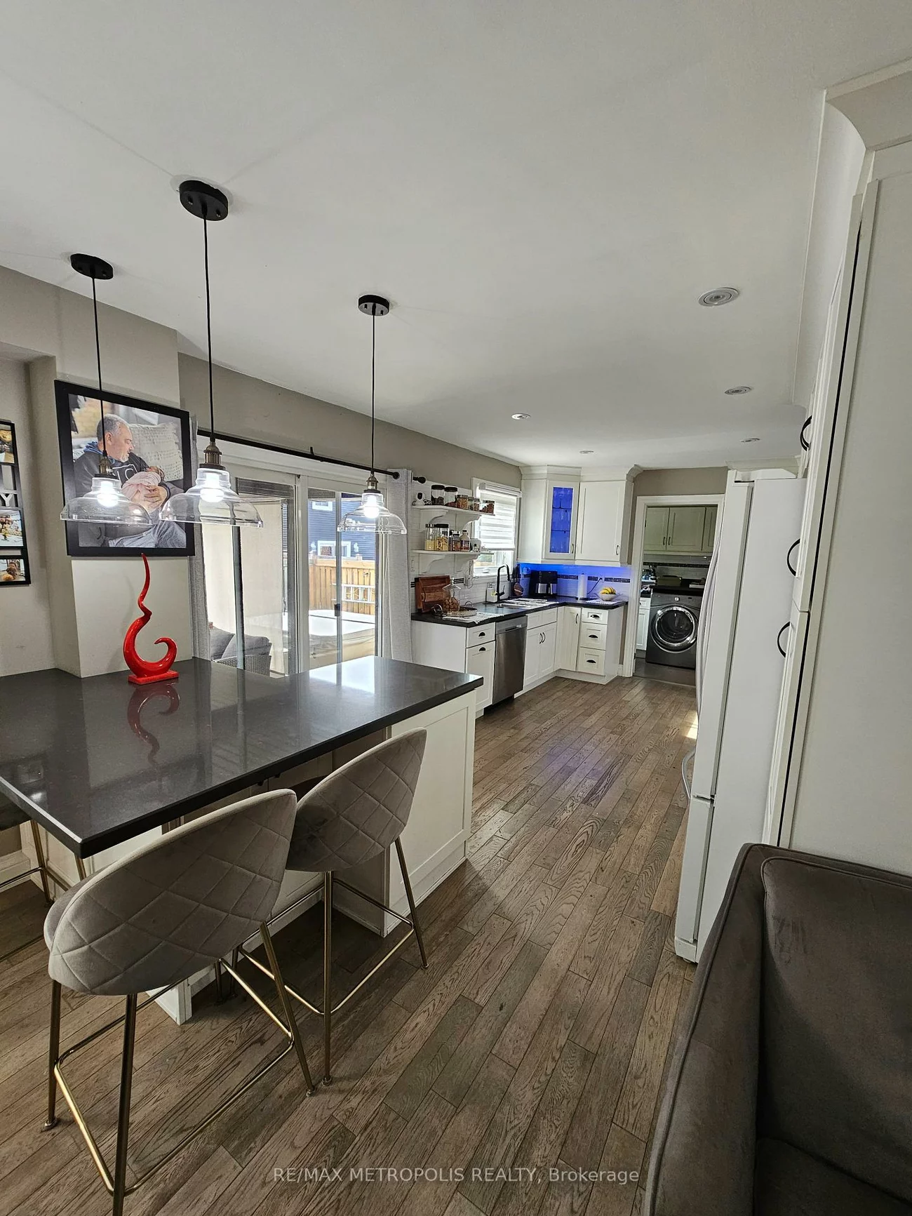 16, Snowden, Innis-Shore, Barrie
