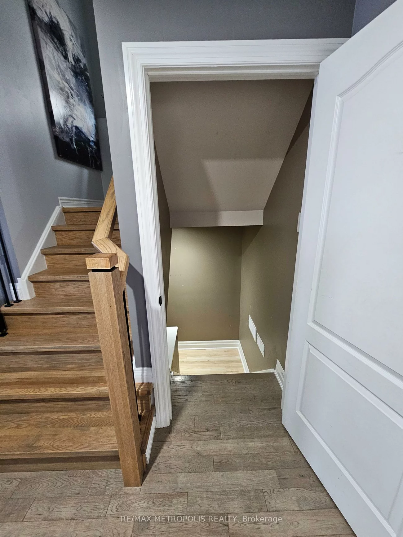 16, Snowden, Innis-Shore, Barrie