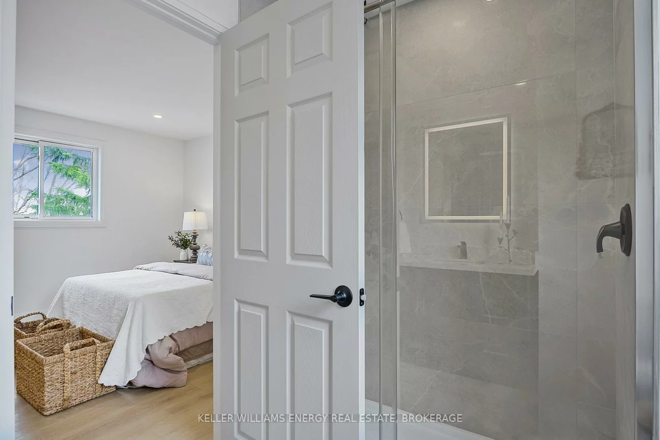 8, Heath, Cundles East, Barrie