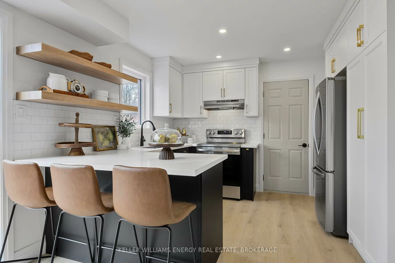 8, Heath, Cundles East, Barrie