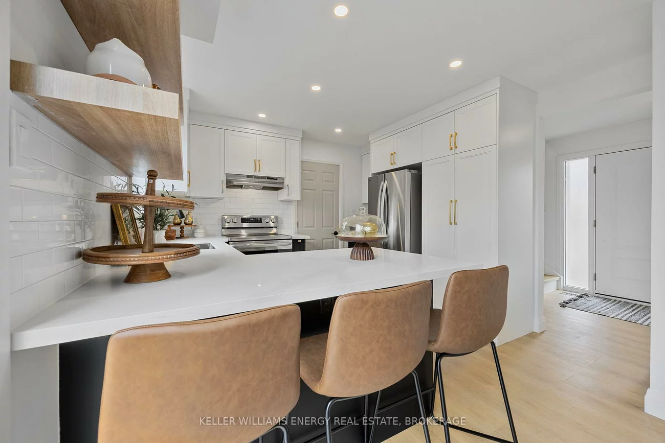 8, Heath, Cundles East, Barrie