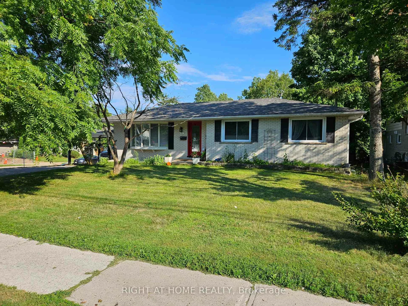 63, Cundles, Cundles East, Barrie