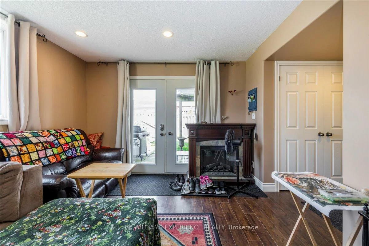 33, Primrose, Ardagh, Barrie