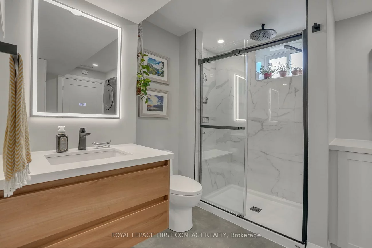 248, Cedar, Bayshore, Barrie