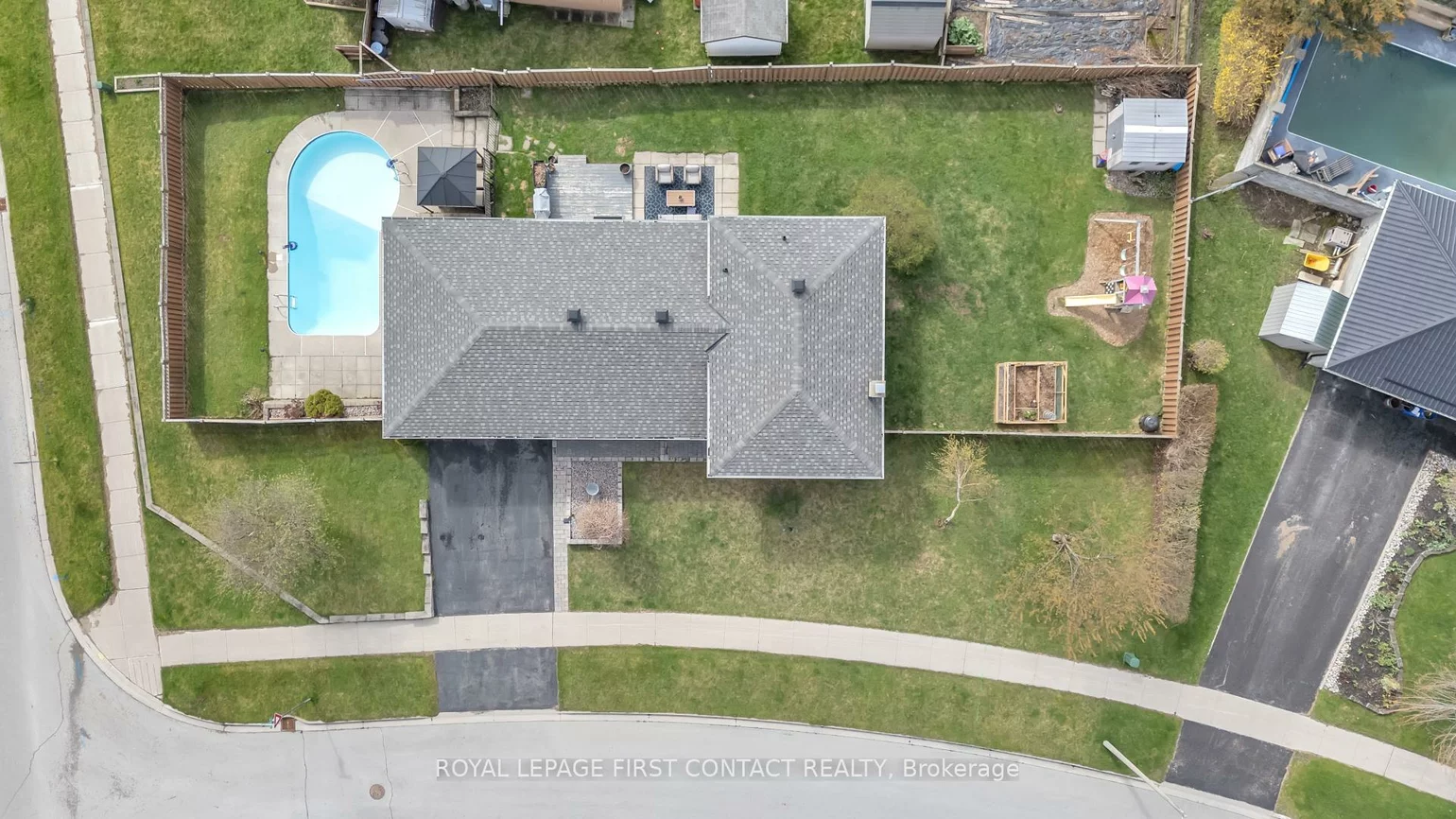 248, Cedar, Bayshore, Barrie