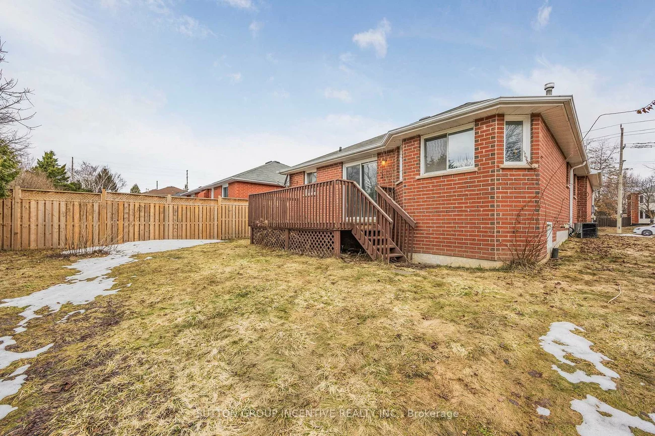 169, Livingstone, West Bayfield, Barrie