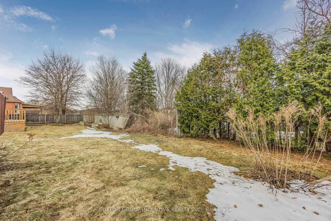 169, Livingstone, West Bayfield, Barrie