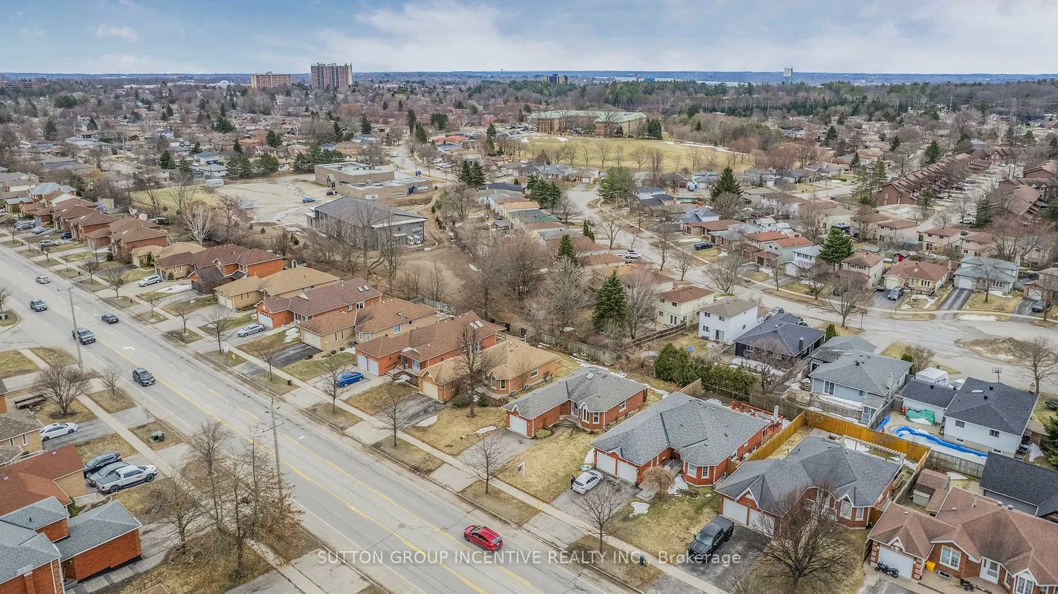 169, Livingstone, West Bayfield, Barrie