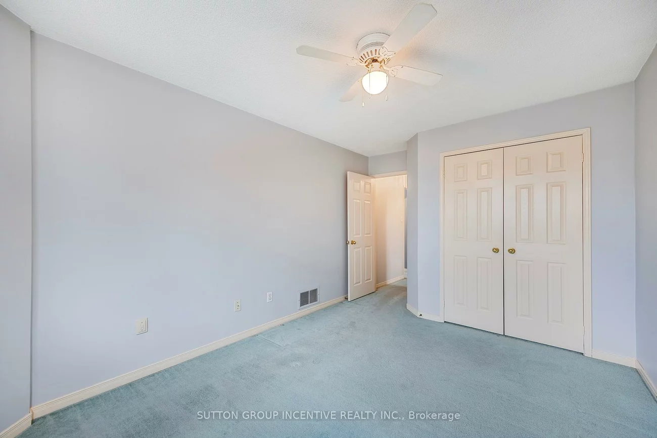 169, Livingstone, West Bayfield, Barrie