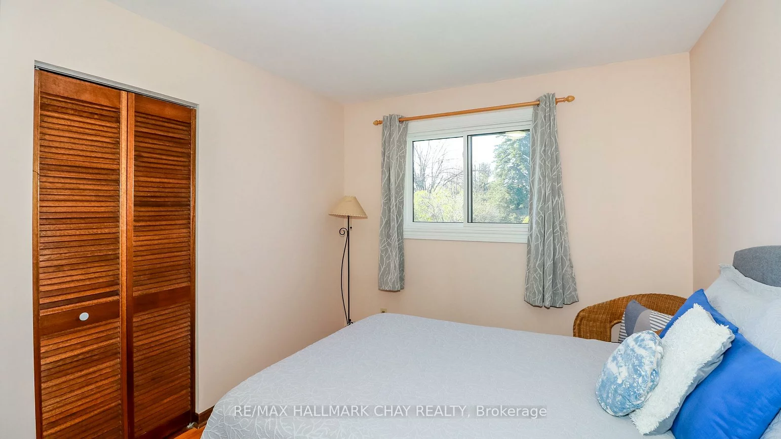 204, Cherry, Bayshore, Barrie