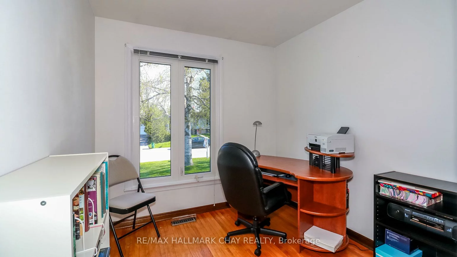 204, Cherry, Bayshore, Barrie