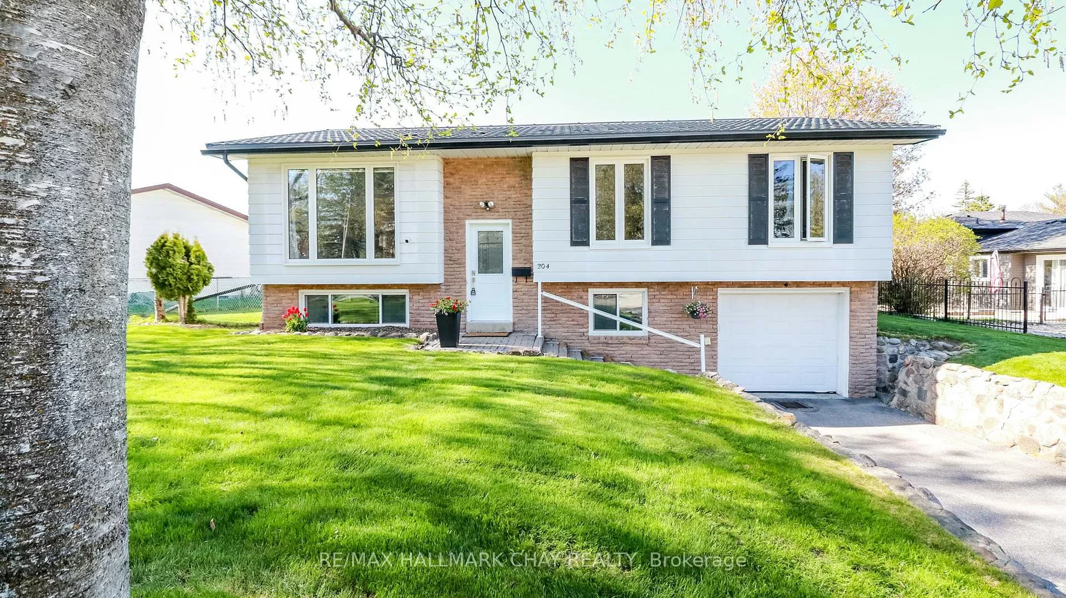 204, Cherry, Bayshore, Barrie