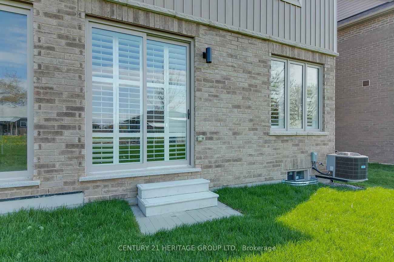 69, Kirkwood, Painswick South, Barrie