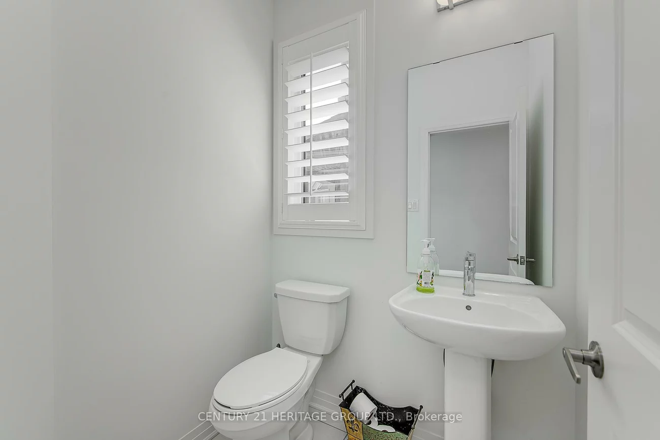 69, Kirkwood, Painswick South, Barrie