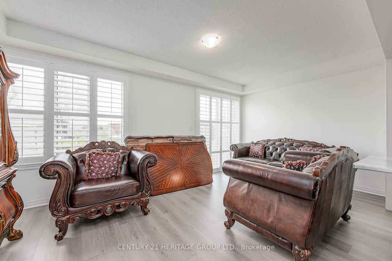 69, Kirkwood, Painswick South, Barrie