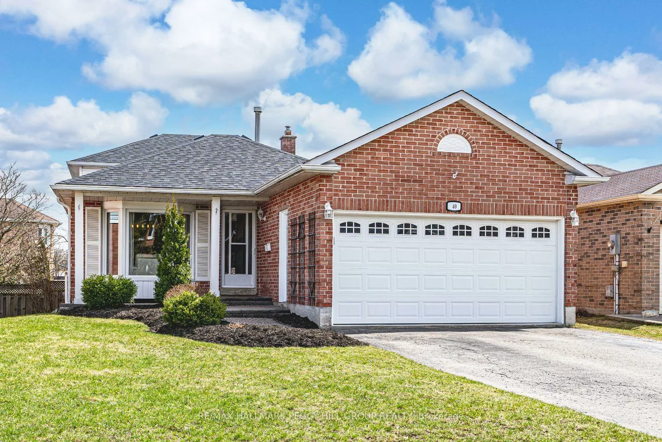 40, Grasett, West Bayfield, Barrie