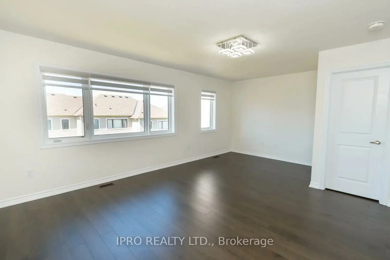 34, Valleybrook, Innis-Shore, Barrie