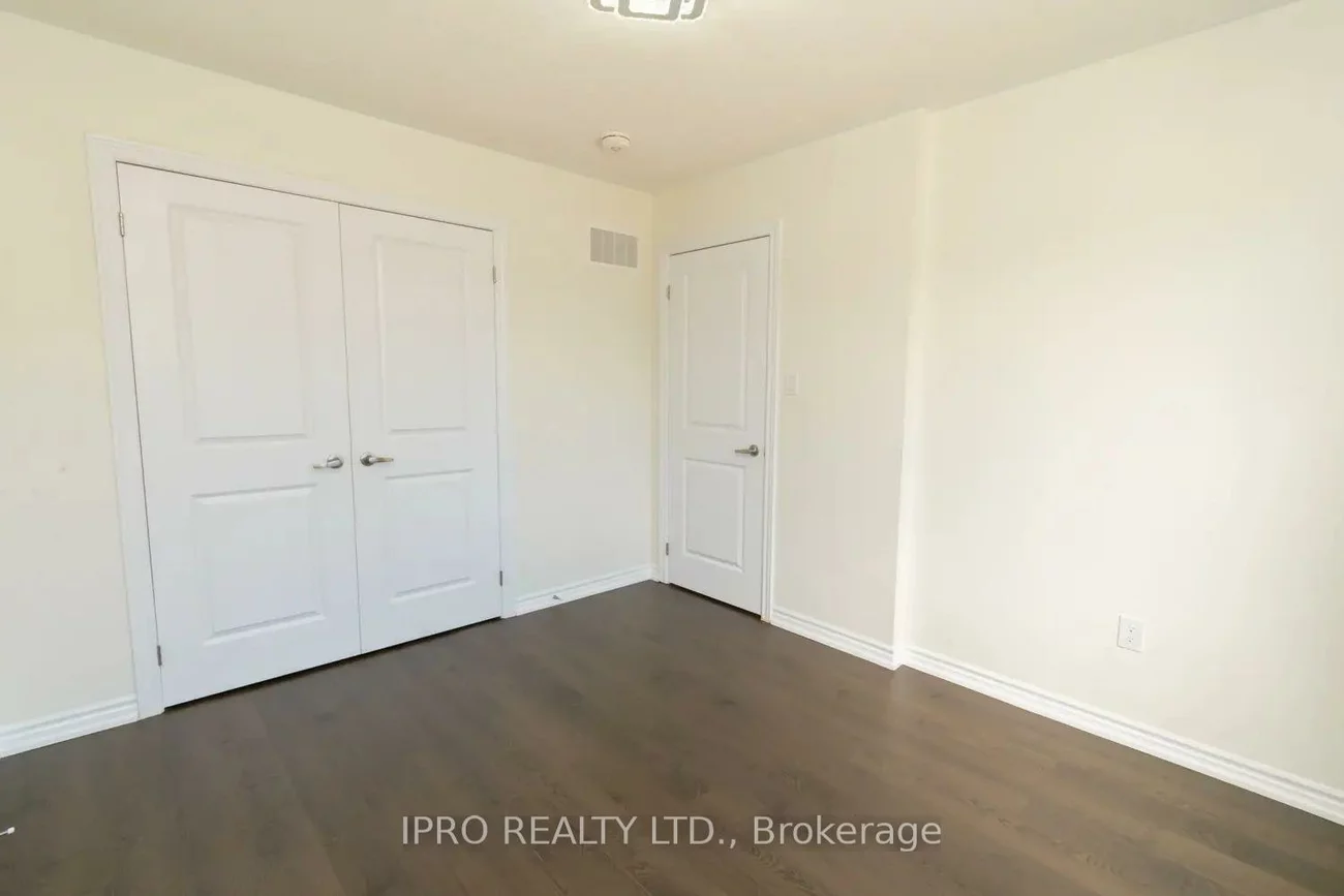 34, Valleybrook, Innis-Shore, Barrie