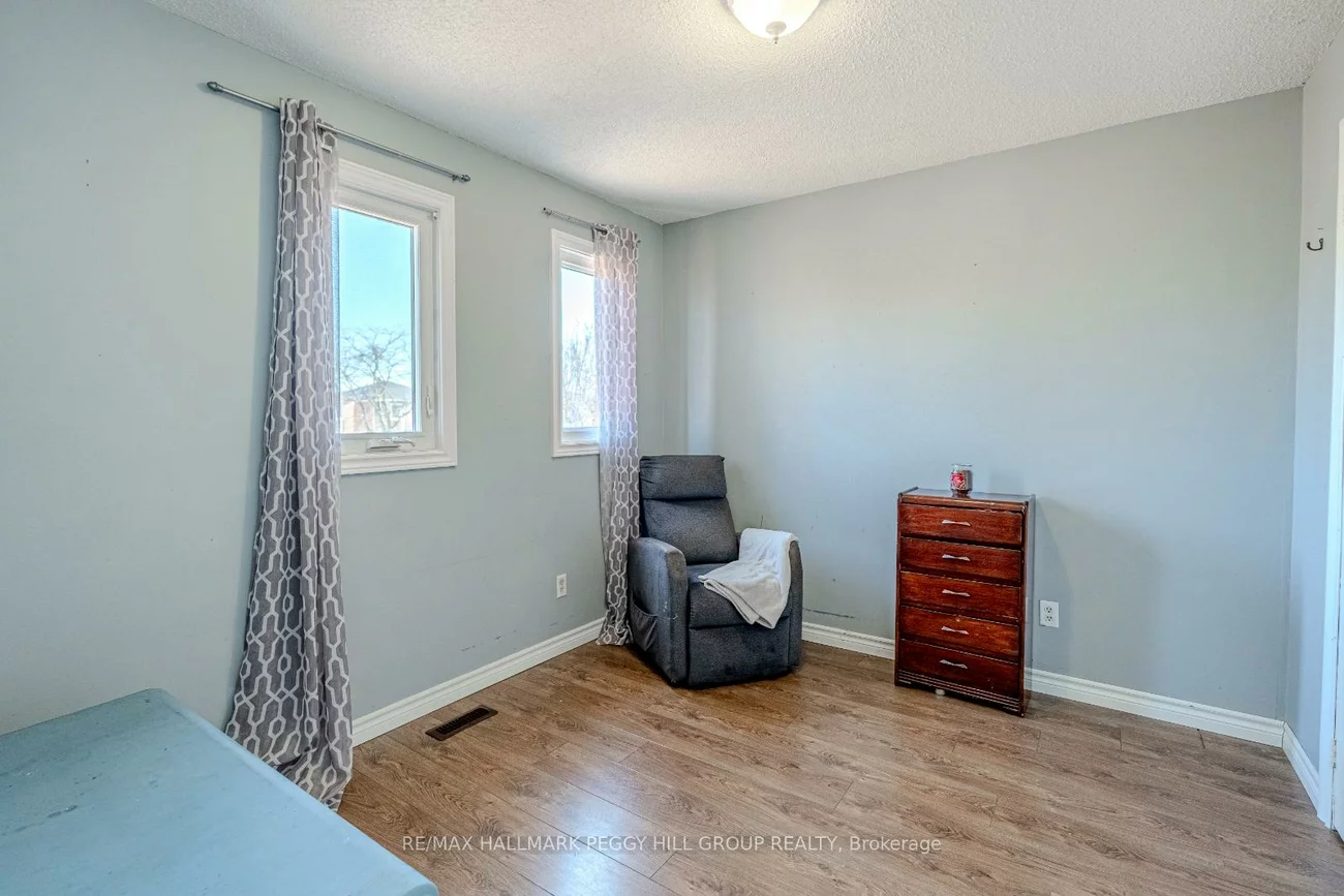 256, Hickling, Grove East, Barrie