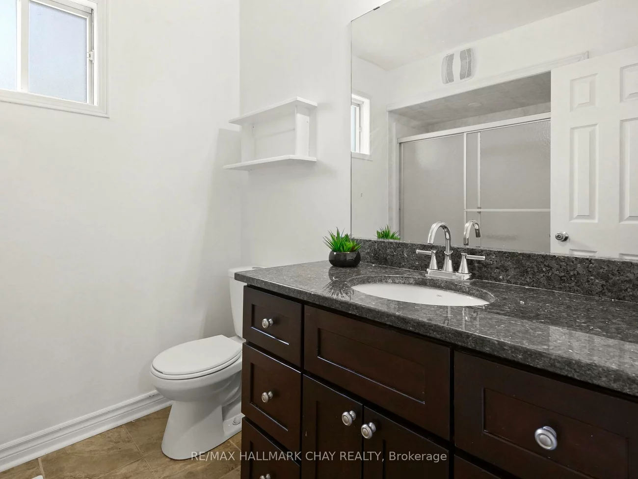 40, Engel, Letitia Heights, Barrie