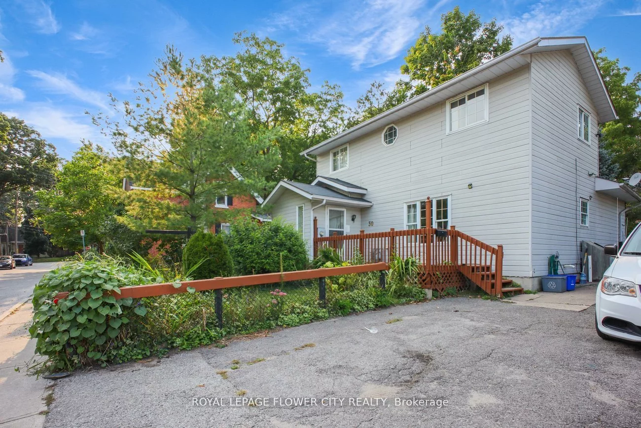 30, North, Wellington, Barrie