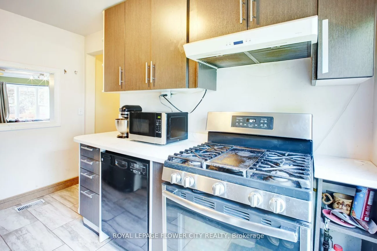 30, North, Wellington, Barrie