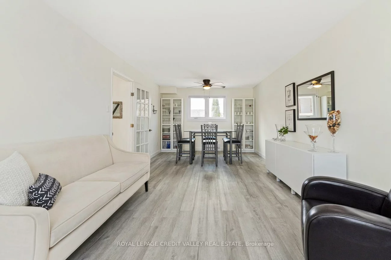 13, Kinzie, Grove East, Barrie