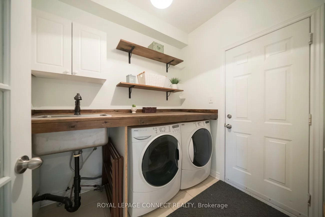 32, Prince George, Innis-Shore, Barrie